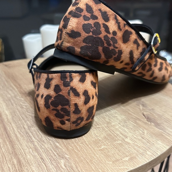 Leopard Print Mary Jane Shoes - Picture 2 of 2
